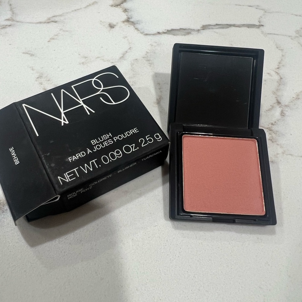 NIB NARS Blush in shade “behave”. 2.5 g